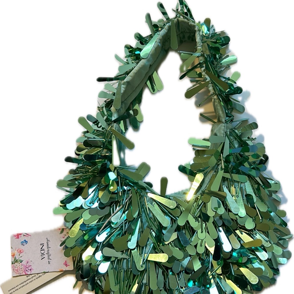 Viral Seafoam Beaded Sequin Shoulder Bag - Picture 8 of 11